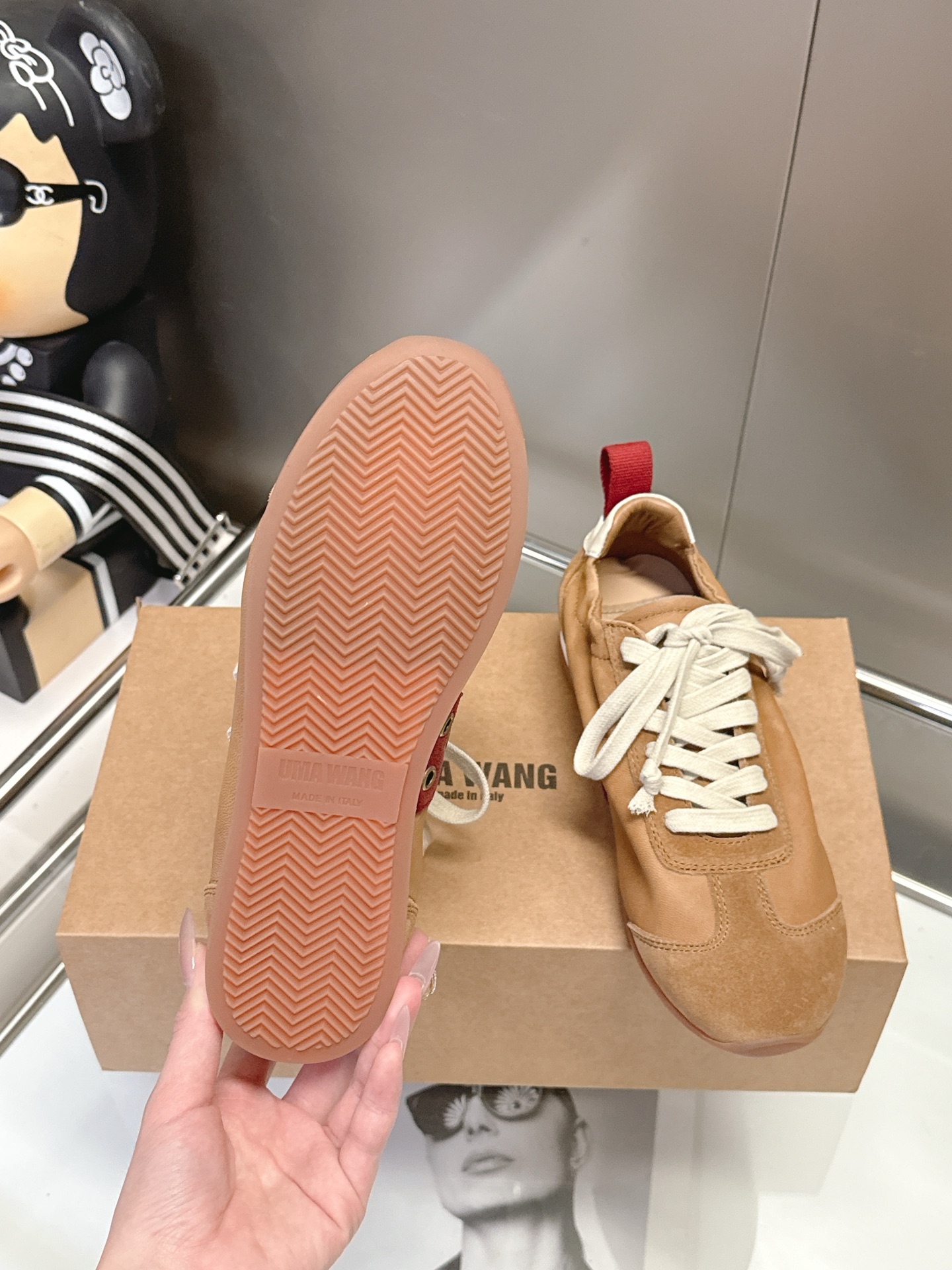 Women's high heels